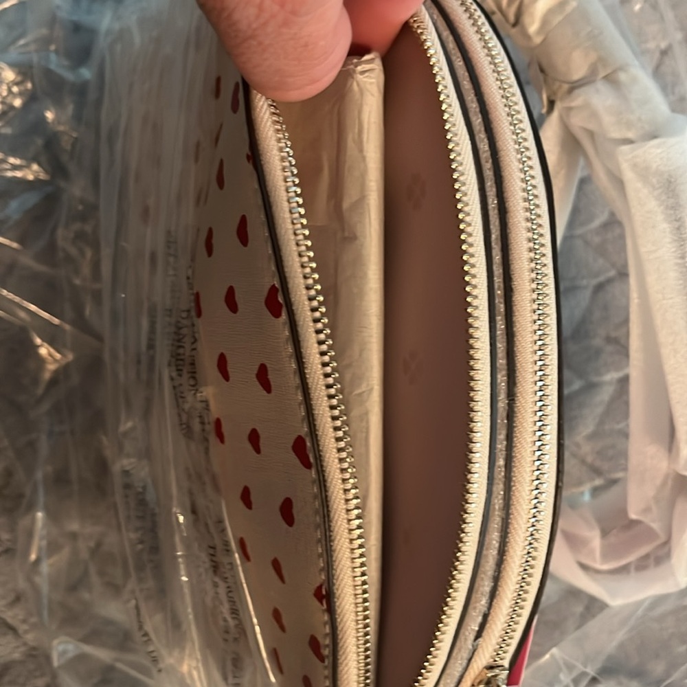 Kate Spade bag and wallet Valentines 😍 - Picture 7 of 9